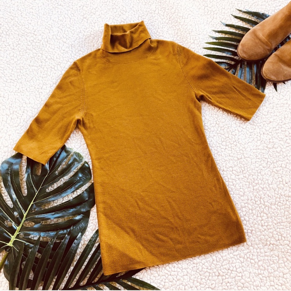 Theory merino wool ribbed turtleneck NWOT size S